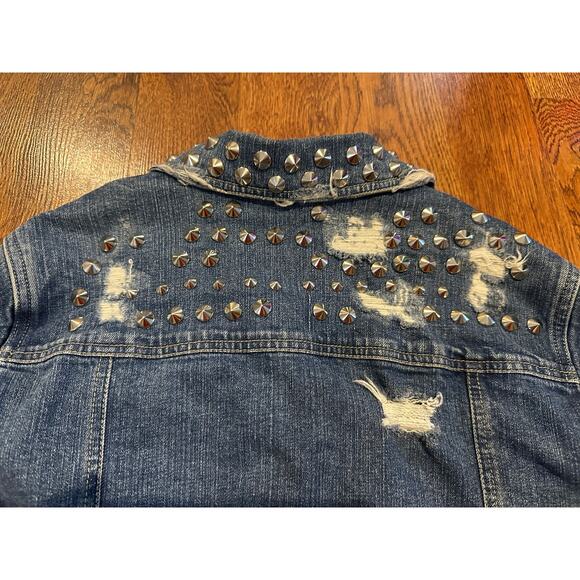 Furst of a Kind Distressed Spiked Denim Jacket – Medium Wash Approx. Size Large - Picture 4 of 10